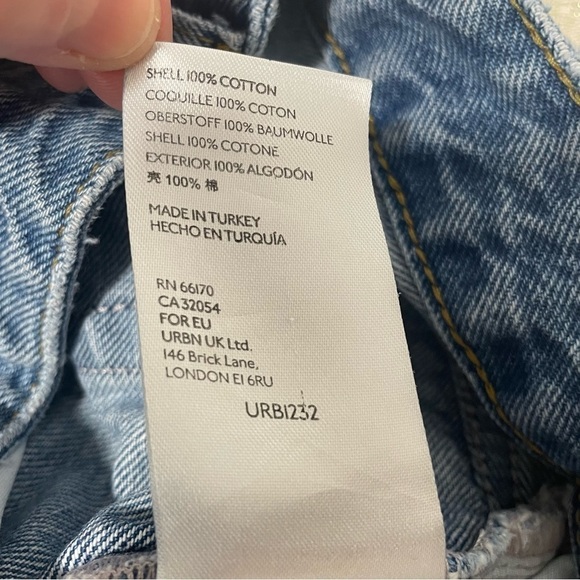 BDG Urban Outfitters Mom Hi-Rise Jeans Tapered Leg Lightly Distressed Size 24 - Picture 11 of 12